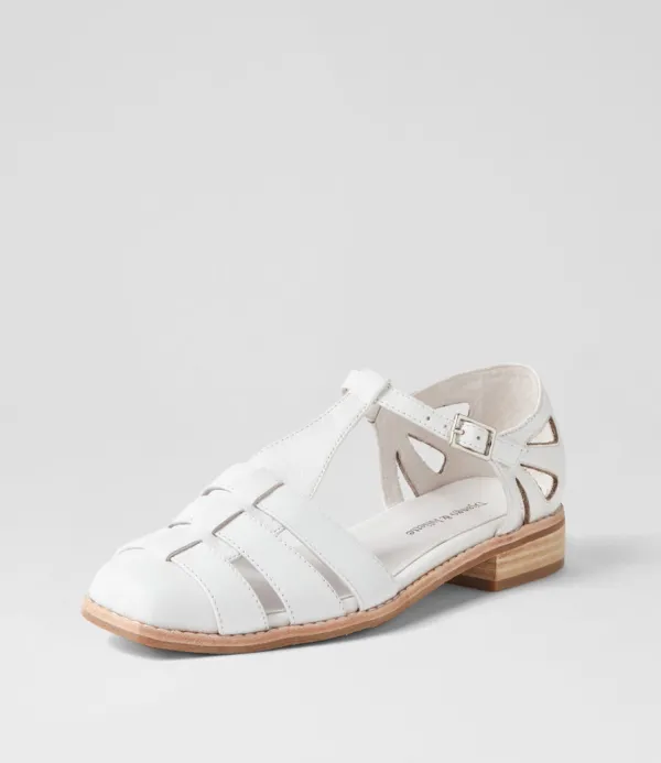 Women DJANGO & JULIETTE Acely White Leather Flat Shoes