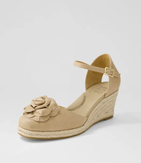 Women ZIERA Adira W Latte Leather Wedges