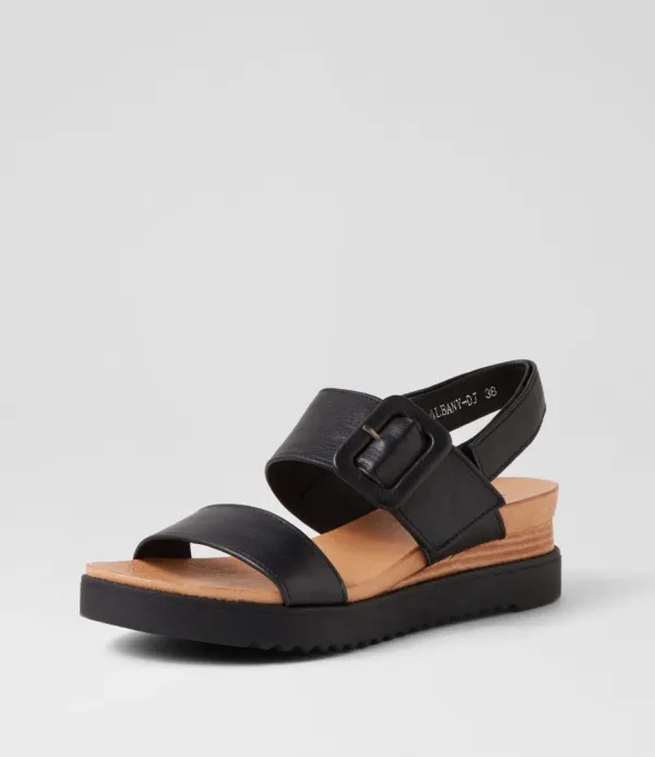 Women DJANGO & JULIETTE Albany Black Leather Sandals