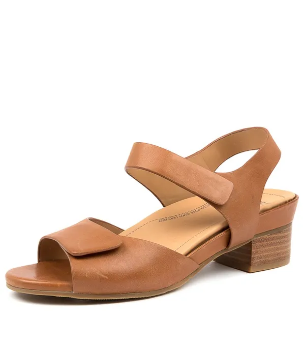 Women ZIERA Ava Xw Tan Leather