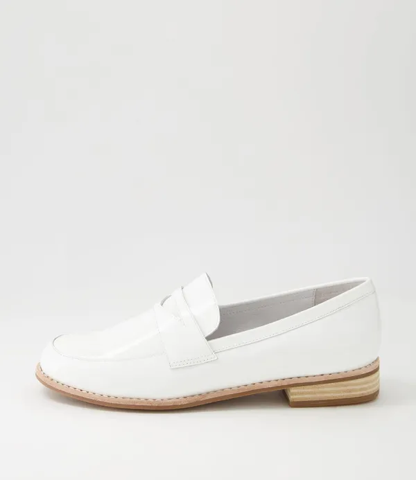 Women DJANGO & JULIETTE Avetta White Patent Leather Loafers
