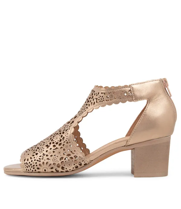 Women DJANGO & JULIETTE Bames Champagne Leather Sandals