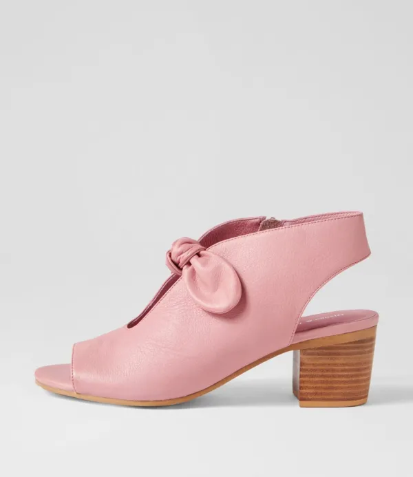 Women DJANGO & JULIETTE Banana Pretty Pink Leather Sandals