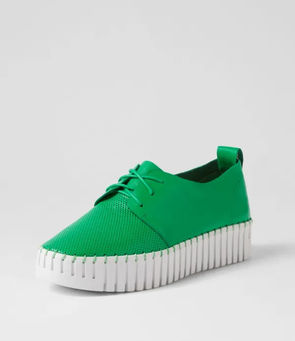 Women DJANGO & JULIETTE Batu Bright Emerald White Leather Sneakers
