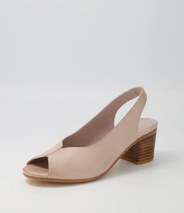 Women DJANGO & JULIETTE Blade Cafe Leather Sandals