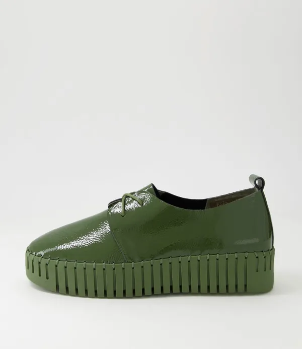 Women DJANGO & JULIETTE Brenda Khaki Patent Leather Sneakers
