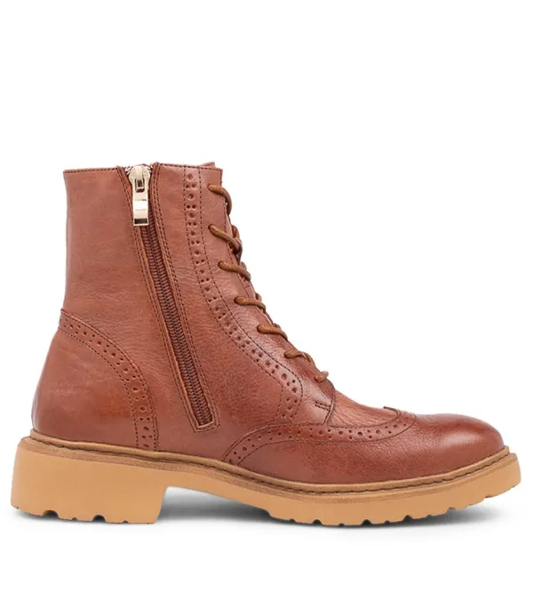 Women DJANGO & JULIETTE Buford Cognac Leather Lace Up Boots