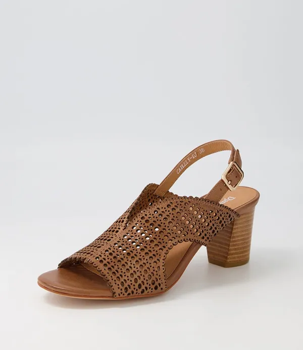 Women DJANGO & JULIETTE Cailely Tan Leather Sandals