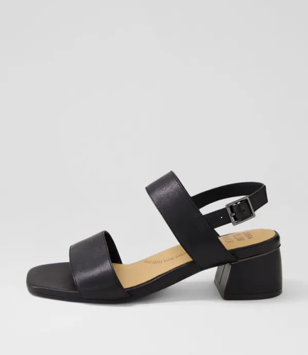 Women ZIERA Caitlan W Black Leather Sandals