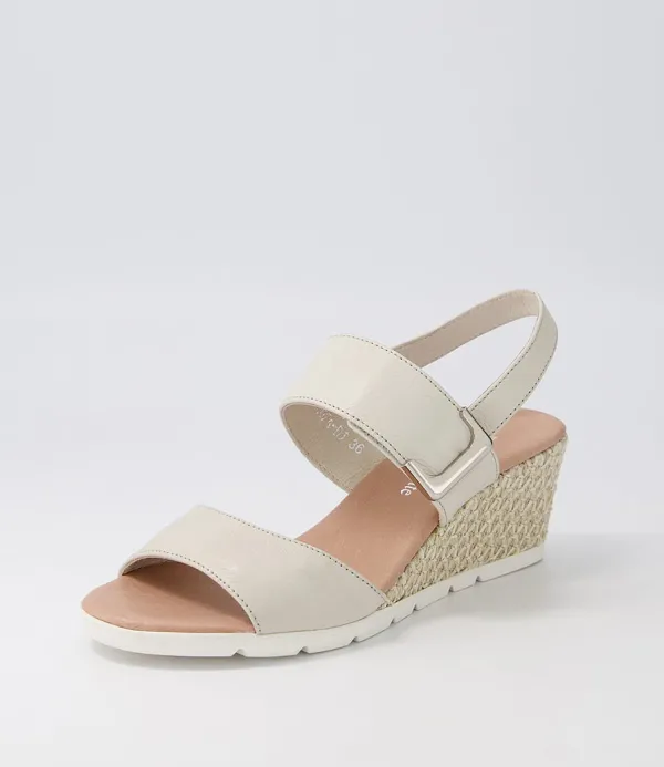 Women DJANGO & JULIETTE Dakoda Stone Weave Leather Sandals