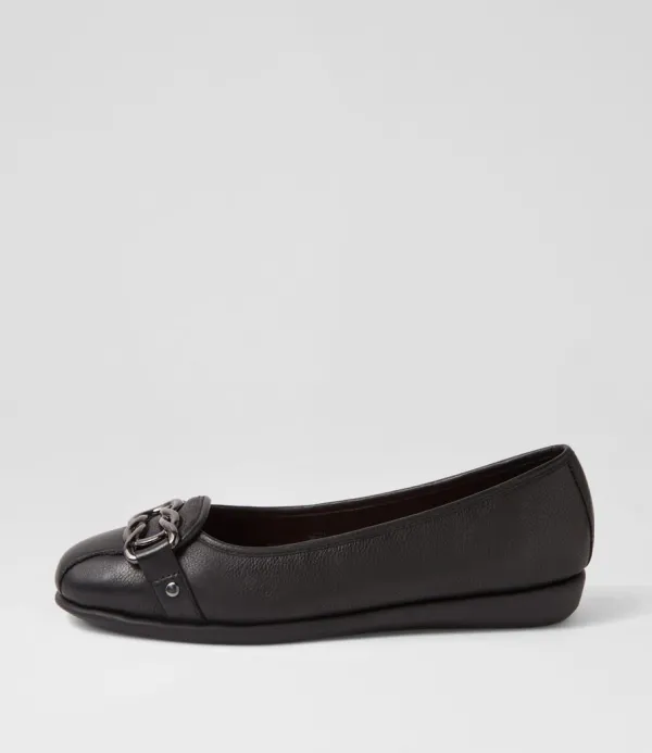 Women SUPERSOFT Elisse Black Leather Ballet Flats