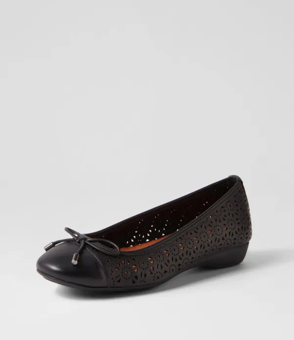 Women SUPERSOFT Eloiza Black Leather Ballet Flats