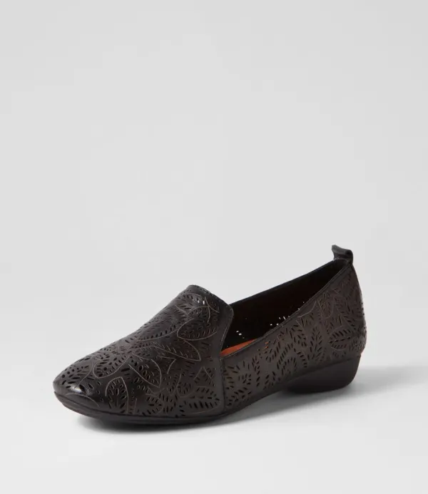 Women SUPERSOFT Errin Black Leather Loafers