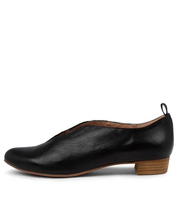 Women DJANGO & JULIETTE Esker Black Leather Slip-On Shoes Nh