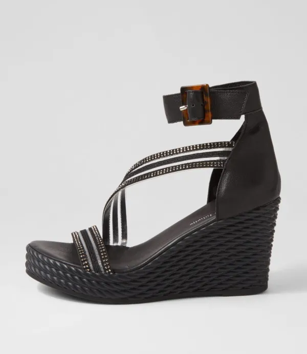 Women DJANGO & JULIETTE Estela Black Vinylite Leather Sandals