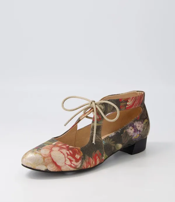 Women DJANGO & JULIETTE Ewing Vintage Metal Floral Leather Flat Shoes