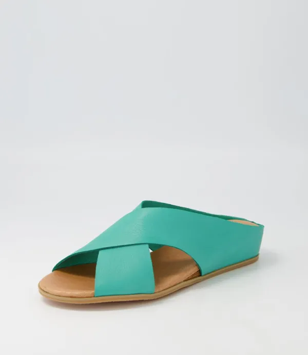 Women DJANGO & JULIETTE Harli Spearmint Leather Slides