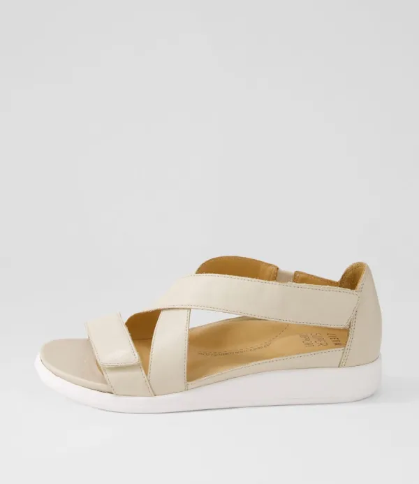 Women ZIERA Issy W Almond Leather Sandals