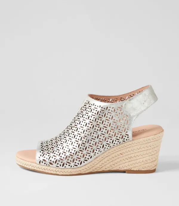 Women DIANA FERRARI Jamm Silver Wash Leather Sandals