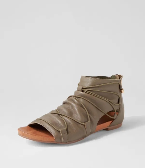 Women DJANGO & JULIETTE Javi Olive Leather Sandals