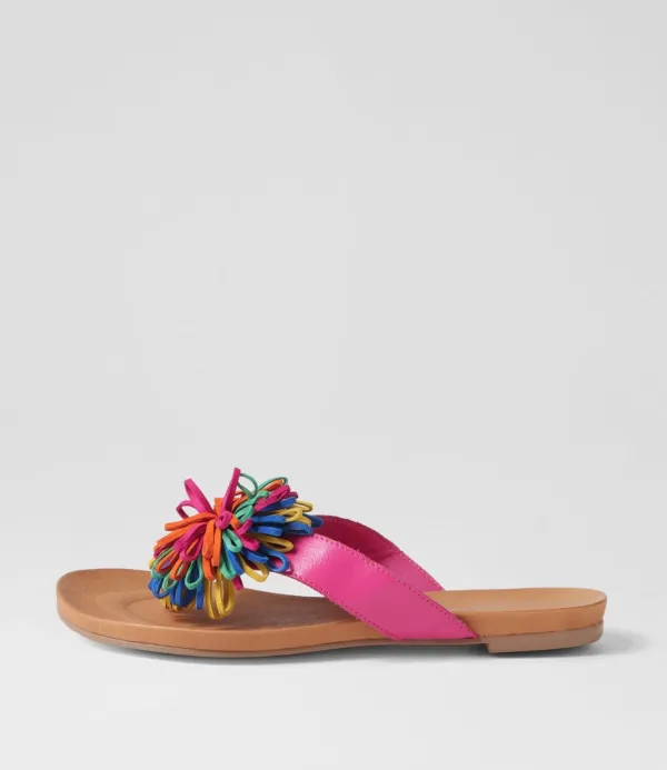 Women DJANGO & JULIETTE Jillee Fuchsia Bright Leather Thongs
