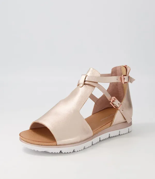 Women DJANGO & JULIETTE Lakrisha Pale Rose Gold Leather Sandals