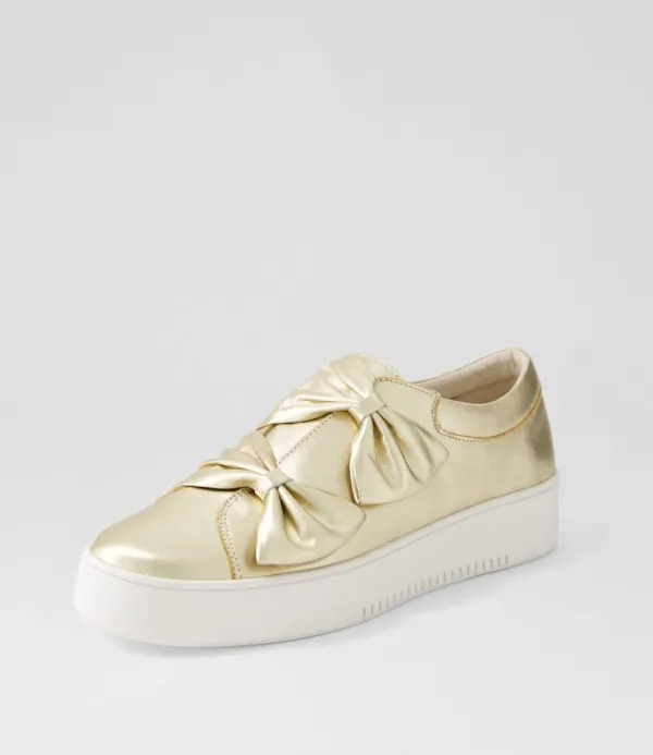 Women DJANGO & JULIETTE Loja Pale Gold Shine Leather Sneakers