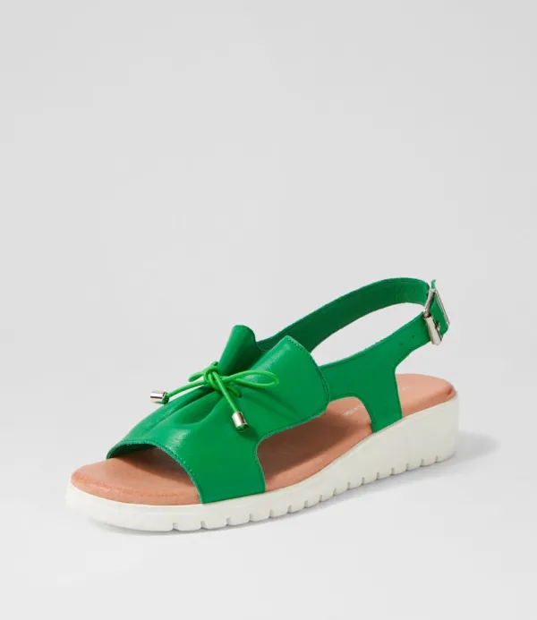 Women DJANGO & JULIETTE Malika Bright Emerald White Leather Sandals