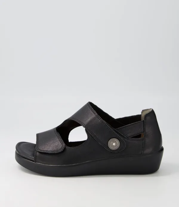 Women ZIERA Matillda W Black Leather Sandals