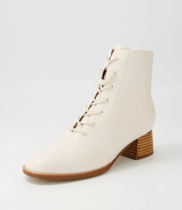 Women DJANGO & JULIETTE Nocal Creamy Leather Lace Up Boots