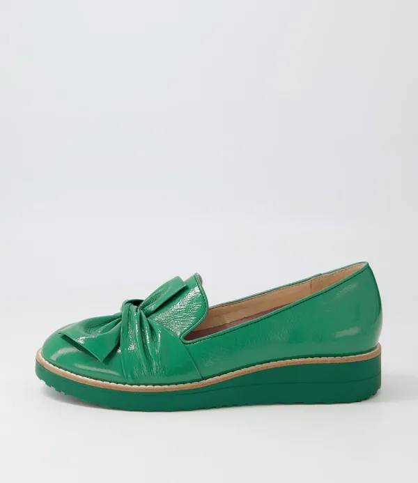 Women TOP END Oclem Dark Emerald Patent Leather Loafers