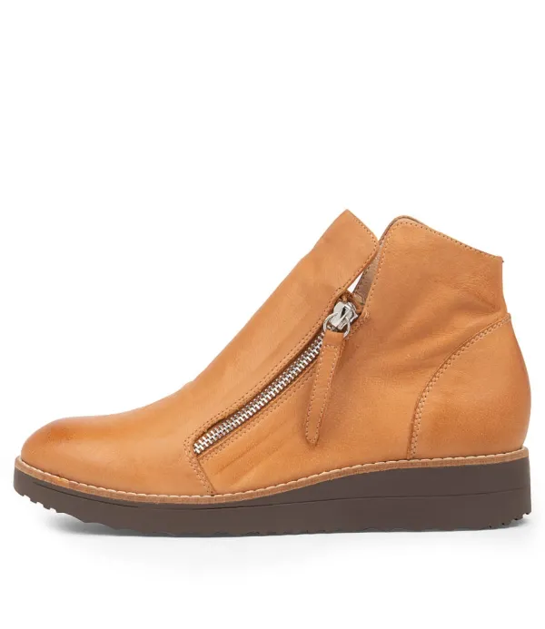 Women TOP END Ohmy Dark Tan Leather Wedge Boots Cs