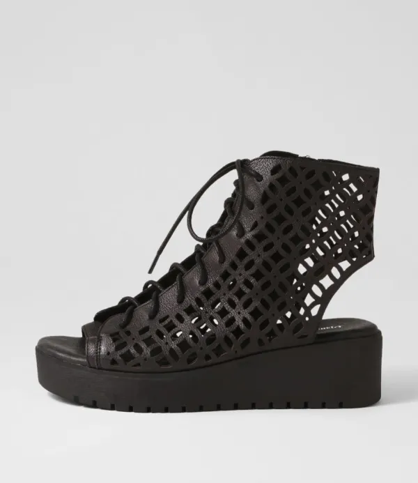 Women DJANGO & JULIETTE Olava Black Leather Sandals