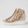 Women DJANGO & JULIETTE Olizzi Champagne White Leather Sandals