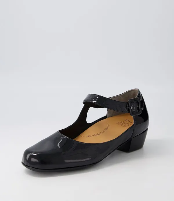Women ZIERA Qango Xw Black Patent Leather Flat Shoes