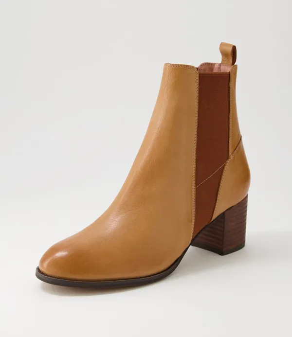 Women DJANGO & JULIETTE Shoko New Tan Choc Leather Chelsea Boots
