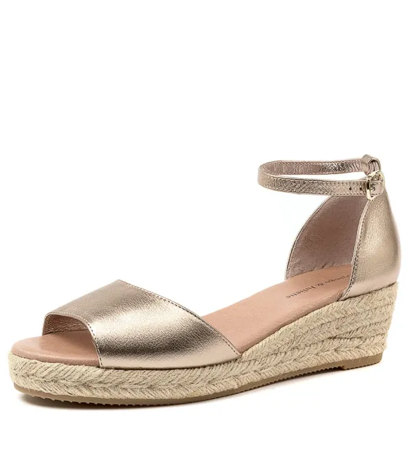 Women DJANGO & JULIETTE Skip Champagne Leather