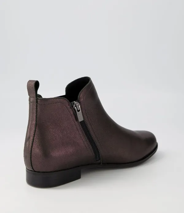 Women ZIERA Talia Xf Black Glow Leather Chelsea Boots