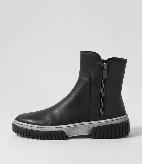 Women DJANGO & JULIETTE Yeliza Black White Leather Ankle Boots