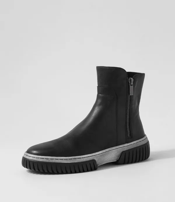 Women DJANGO & JULIETTE Yeliza Black White Leather Ankle Boots