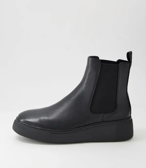Women DJANGO & JULIETTE Yestin Black Leather Chelsea Boots
