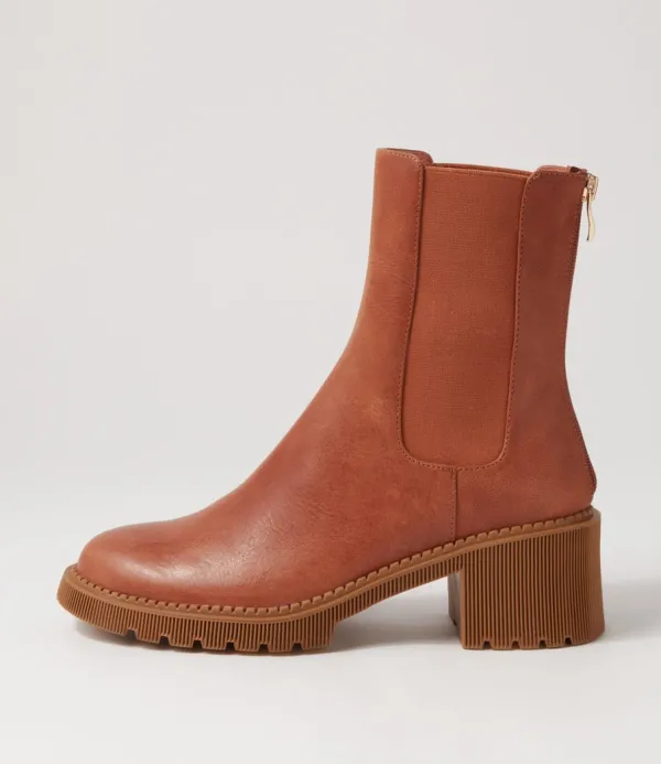 Women DJANGO & JULIETTE Zozo Cognac Leather Chelsea Boots